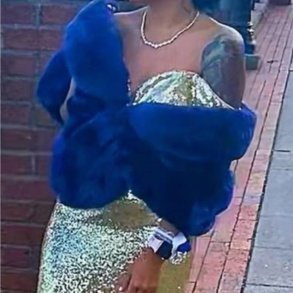 Blue Fur shawl Wrap